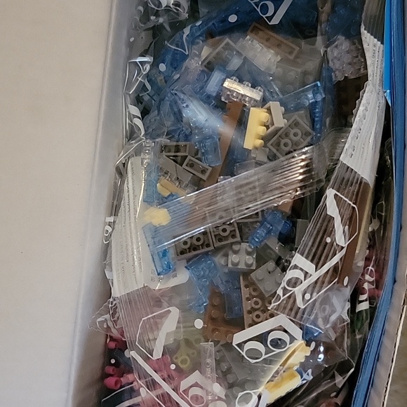 ⚘️Unopened Original Scene Music Cherry Blossom Tree Building Set - Picture 3 of 3